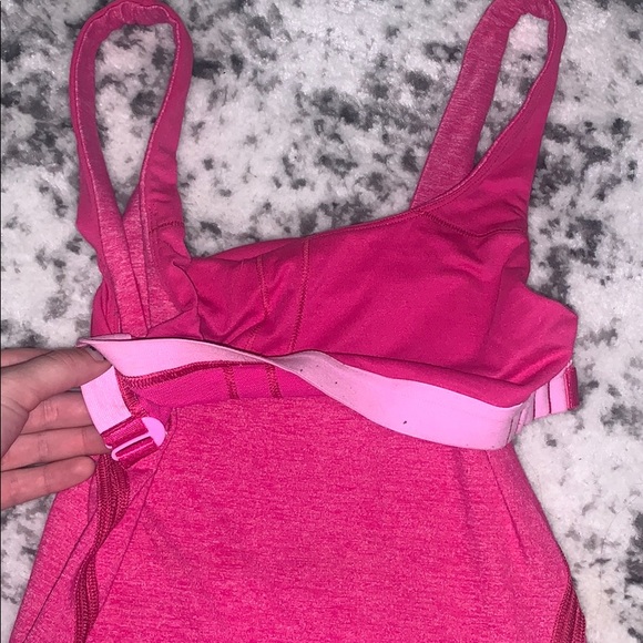 Lulu lemon workout tank top - Picture 3 of 3